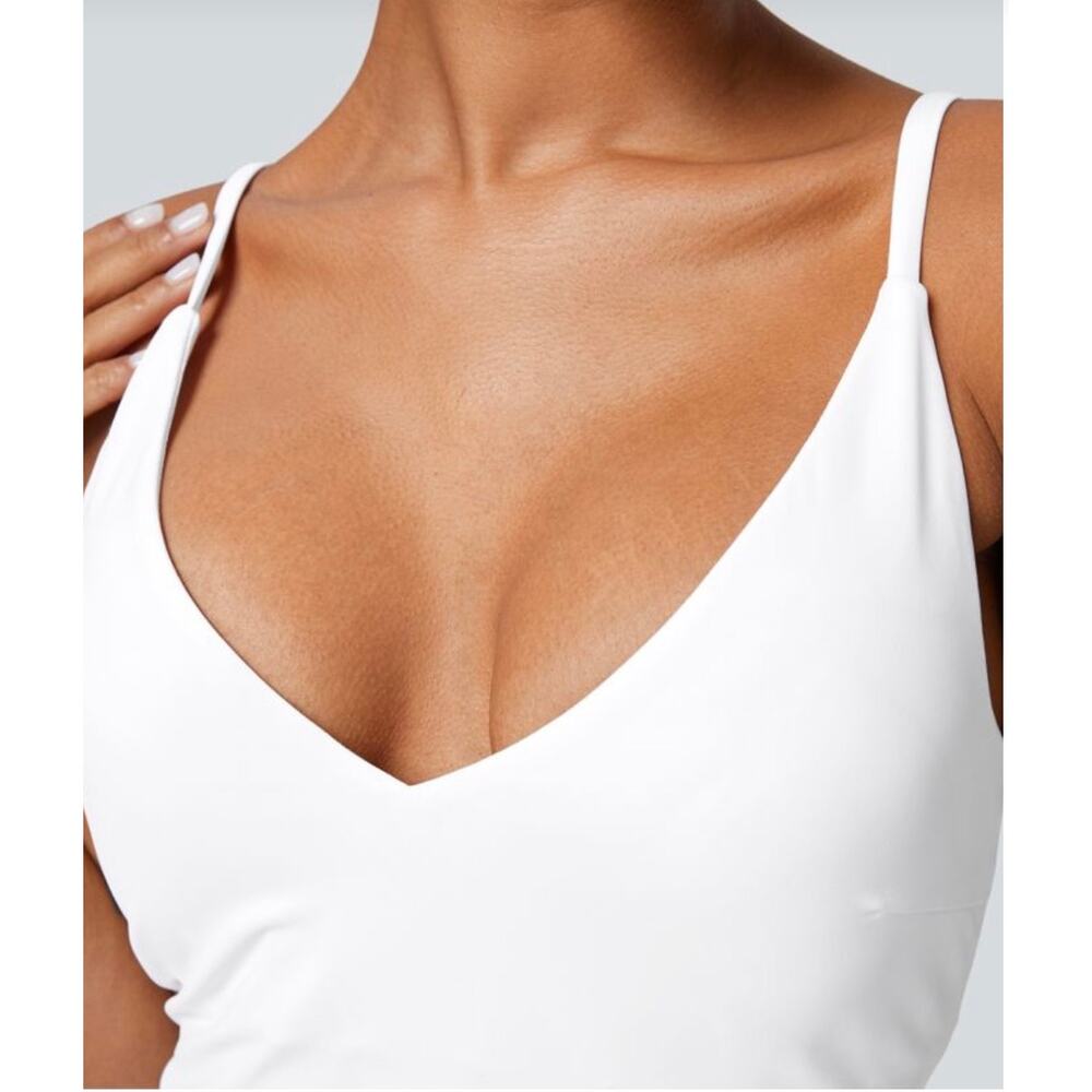 Halara Softlyzero Airy Backless Adjustable Strap … - image 4